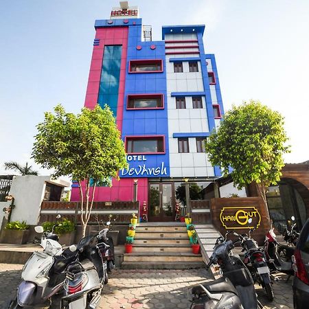 Oyo 1681 Hotel Devansh Udaipur Exterior foto